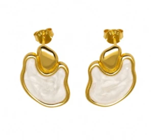 Earrings in sterling silver 925, with an artistic, sculptural design in an irregular, organic shape, a glossy polished finish and a central coloured enamel panel. Available in two metal tones (silver and gold) and three enamel colours (white, dark blue and orange), to match your style. Post fastening.