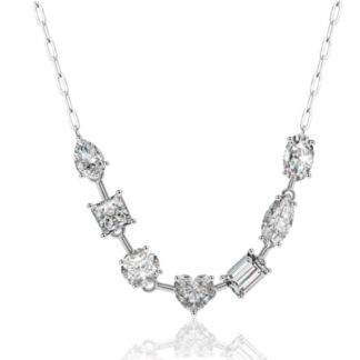Colar statement em prata 925 com sete moissanites cor D em cortes variados, ao longo de corrente de elos.