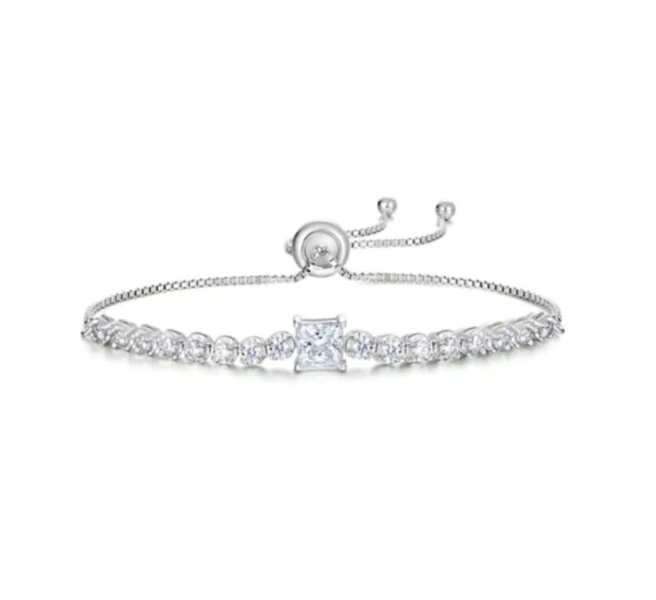 Adjustable tennis bracelet in sterling silver 925 with a geometric centre-stone moissanite (Square, Teardrop or Heart). Weight 6.4g.